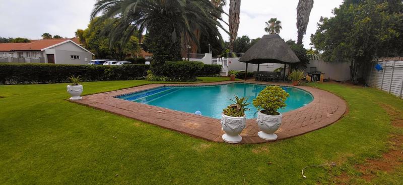 2 Bedroom Property for Sale in Langenhovenpark Free State